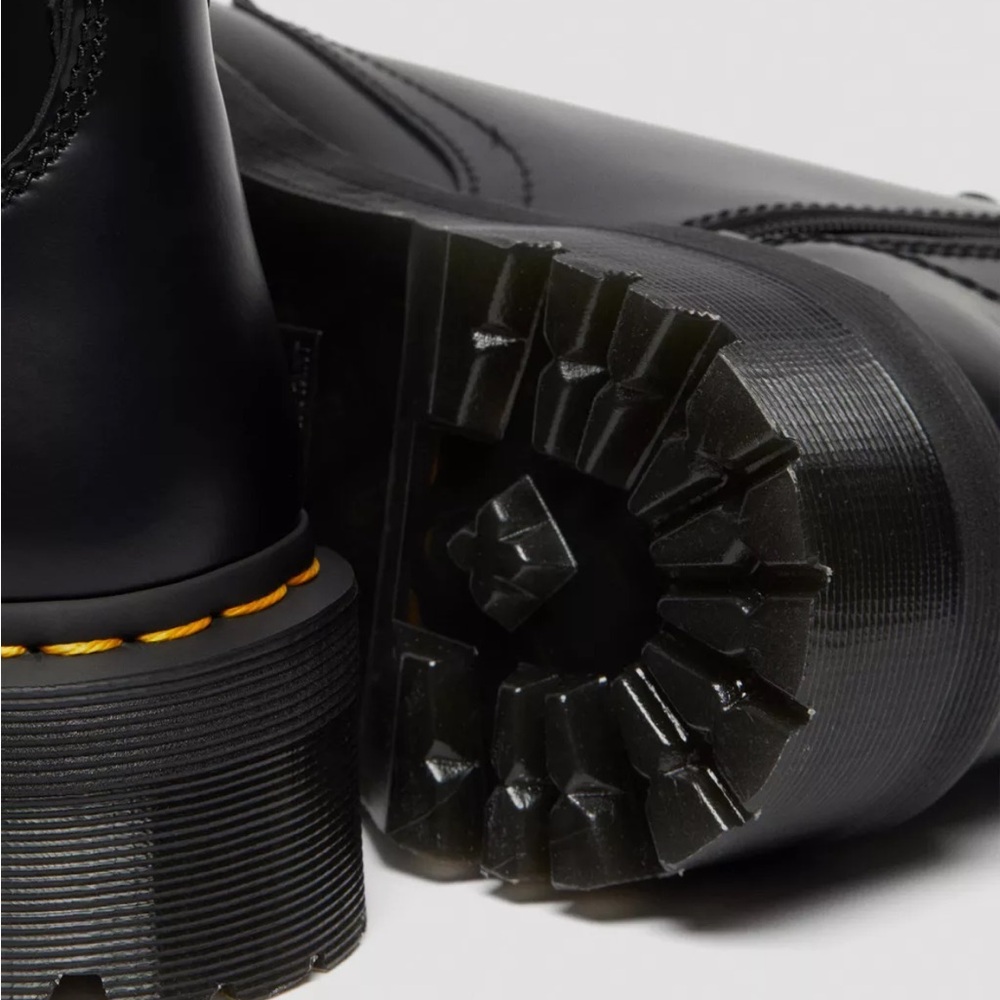 Dr. Martens JADON BOOT SMOOTH LEATHER PLATFORMS - Black - Polished Smooth - Picture 5 of 10